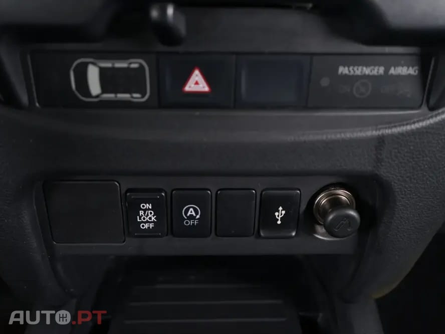 Mitsubishi L200 2.4 DI-D CD S.Cab 3L Instyle 4WD