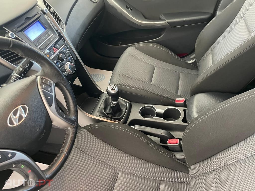 Hyundai i30 1.6 CRDi Blue Comfort J16