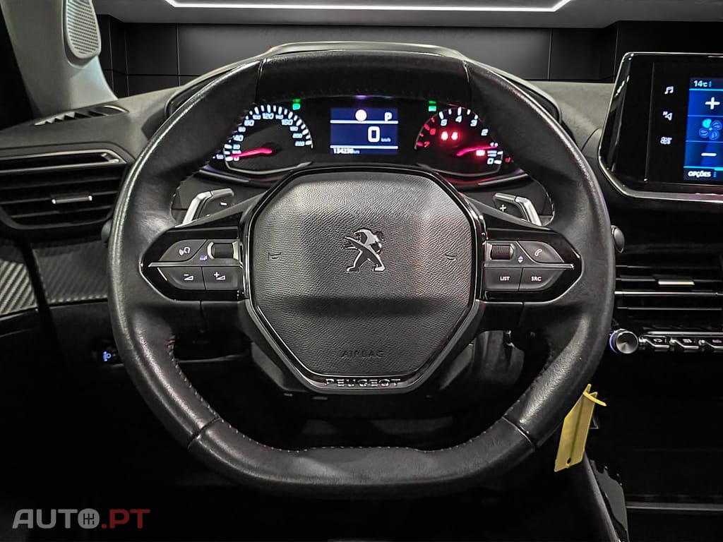 Peugeot 2008 1.2 PureTech Active Pack EAT8