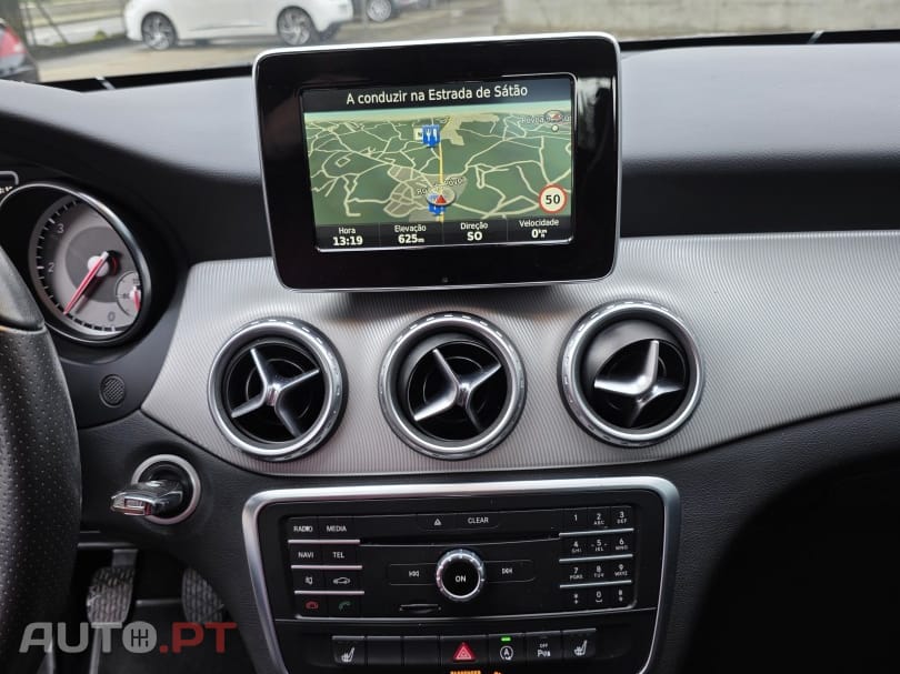 Mercedes-Benz GLA 180 d Urban