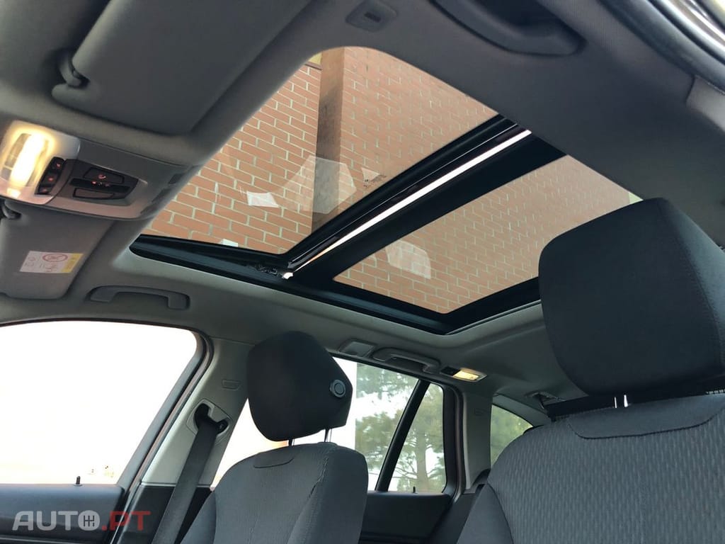 BMW 320 d Sport-Aut. Efficient Dynamics Edition Sport Line