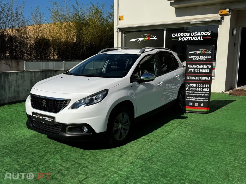 Peugeot 2008 1.2 PureTech Style