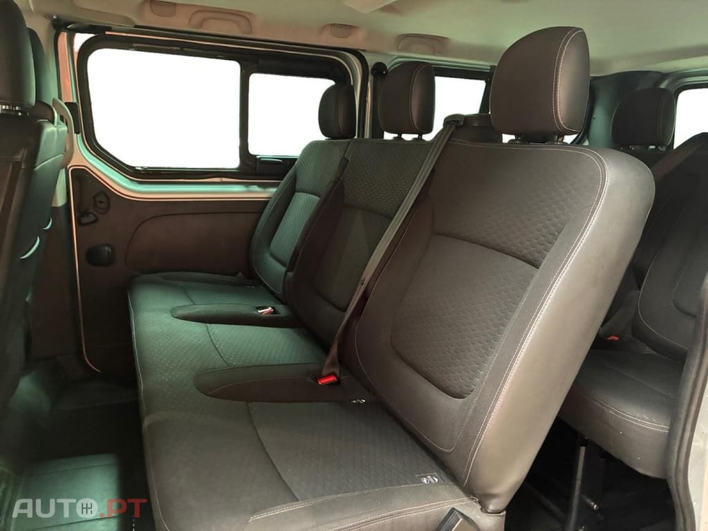 Opel Vivaro 1.6 CDTi L2H1 2.9T Bi-Turbo Design Edition