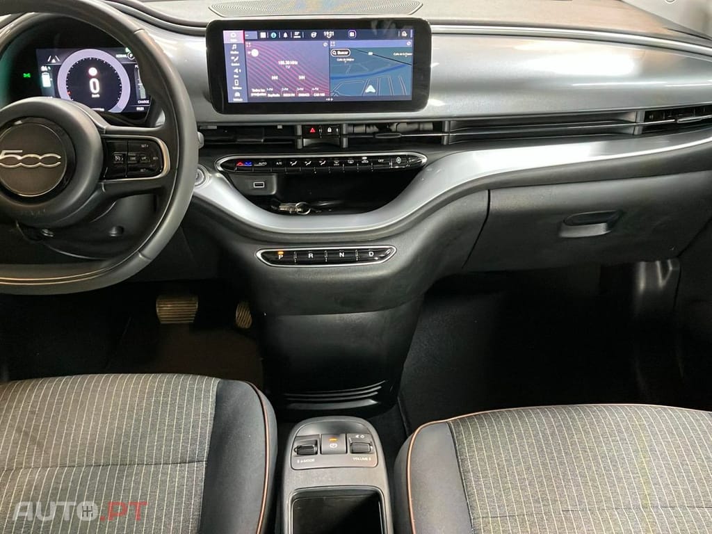 Fiat 500e Icon Plus 42 KWh