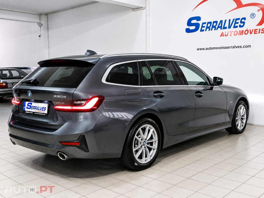 BMW 330 e Corporate Edition Auto
