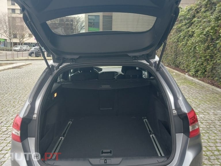 Peugeot 308 SW GT Line 1.6 BlueHDi