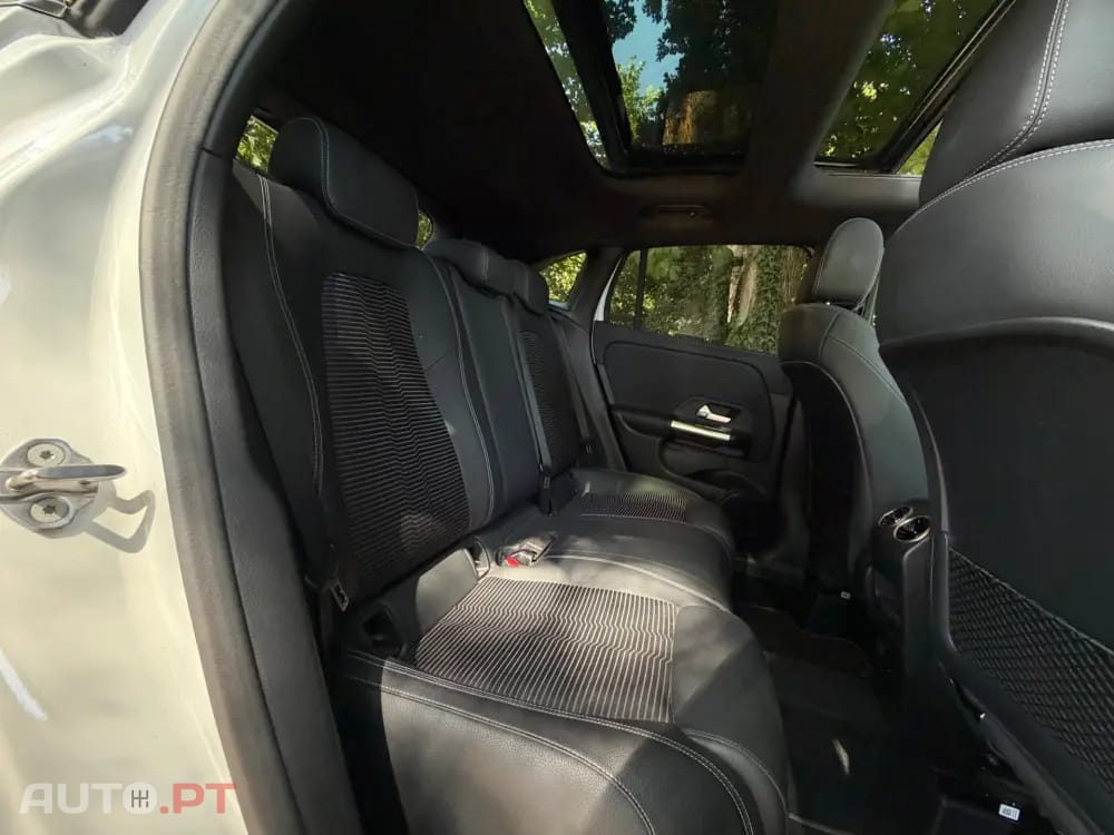Mercedes-Benz GLA 250 e 8G-DCT Special Edition