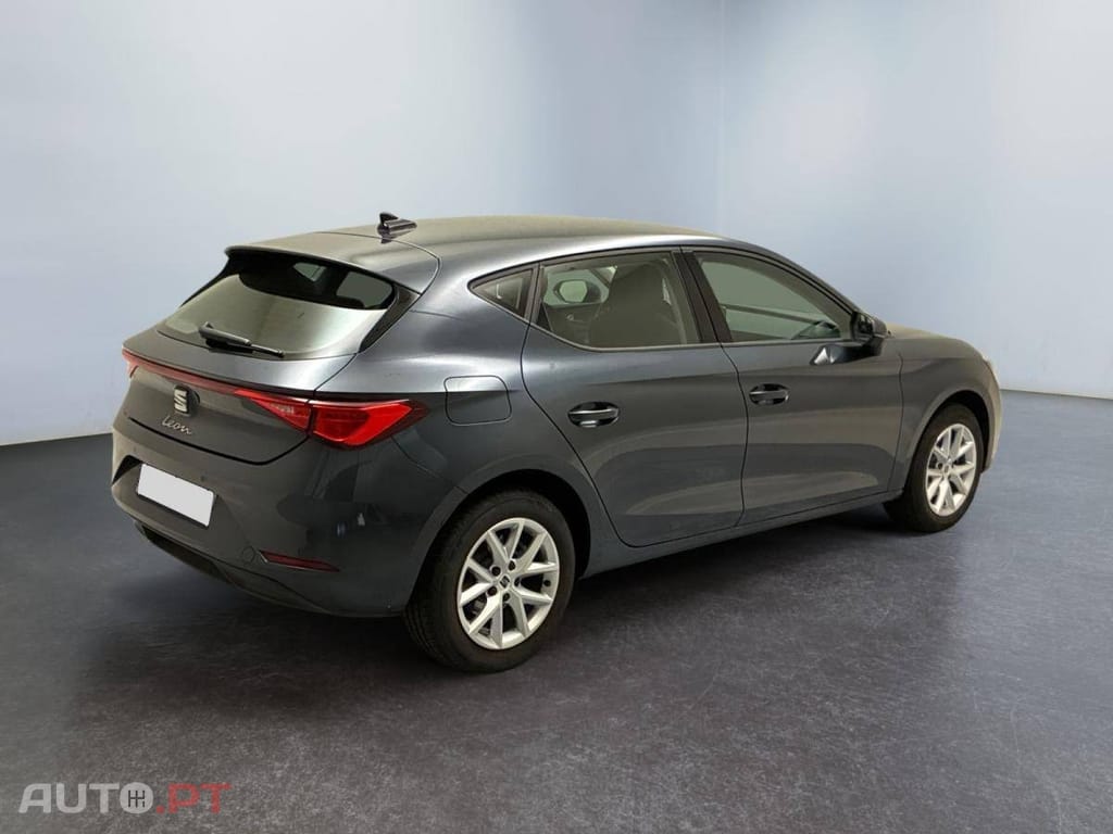 Seat Leon 1.5 eTSI Hybrid Business DSG
