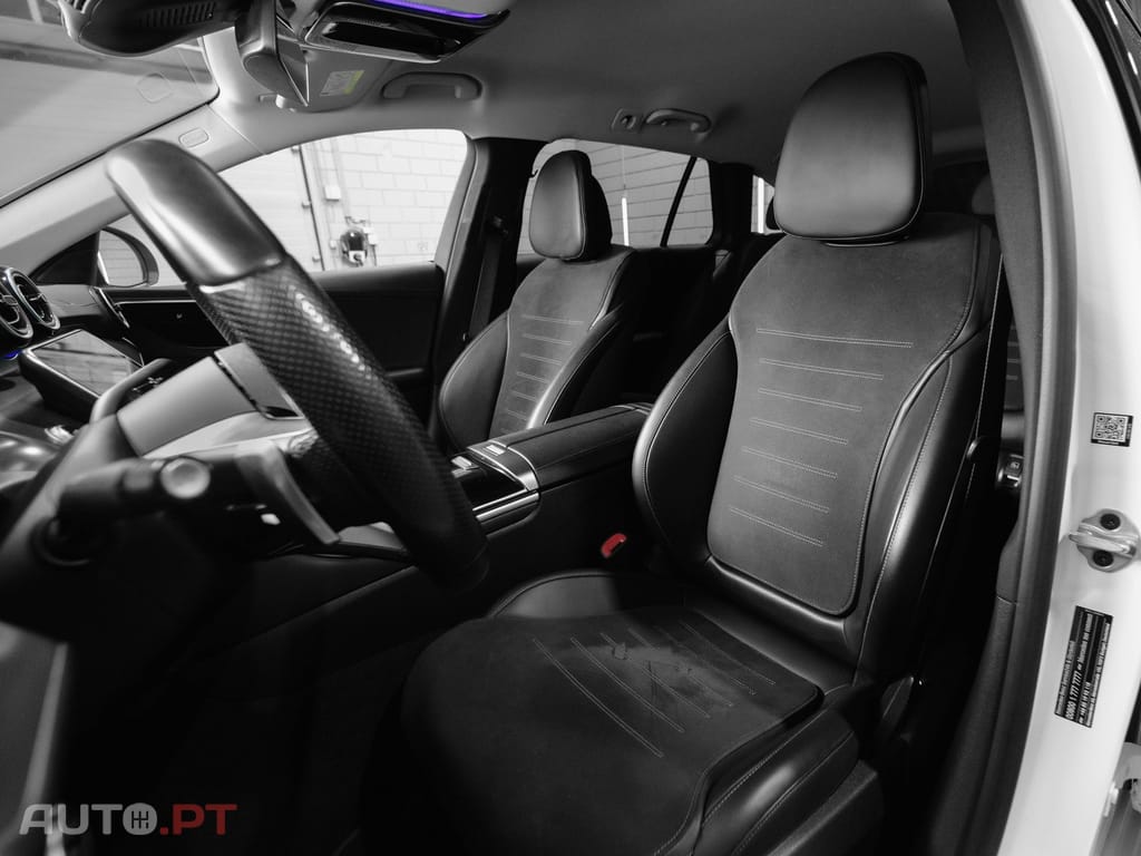 Mercedes-Benz C 300 e AMG Line