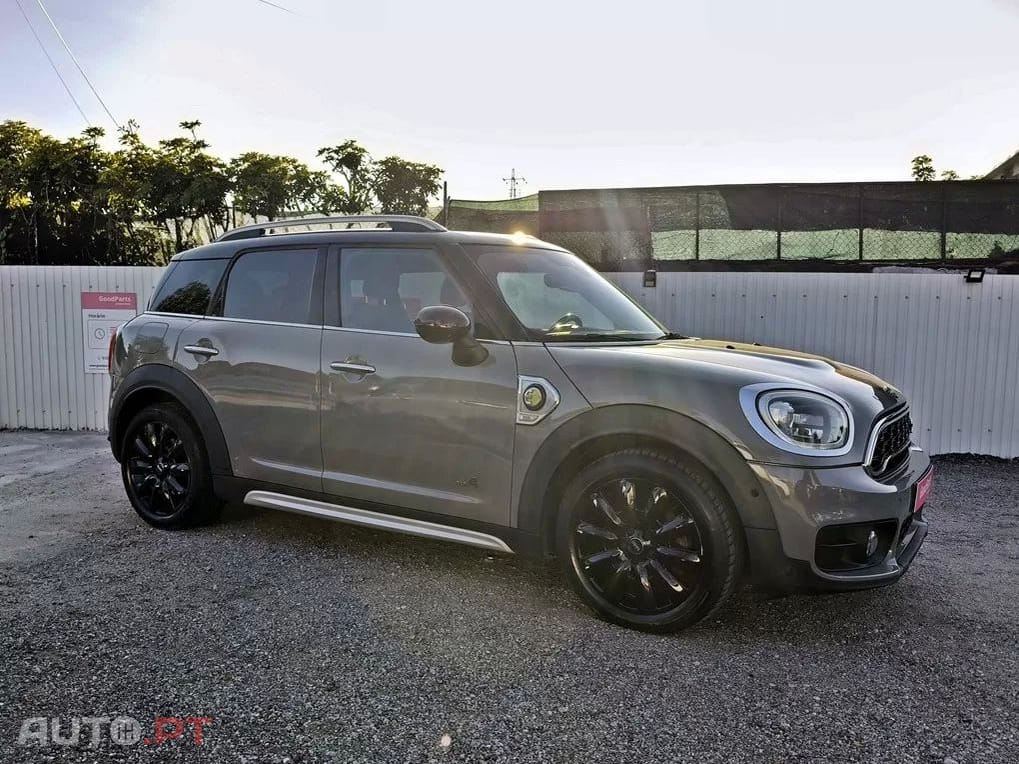 MINI Countryman Cooper SE ALL4 Auto