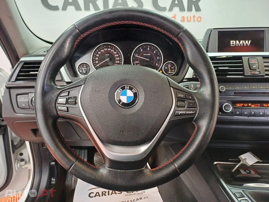 BMW 318 Touring Sport Line