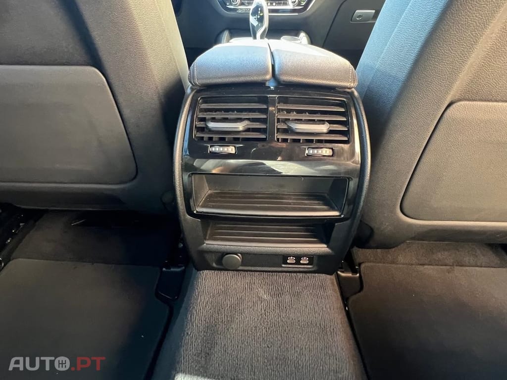 BMW 520 d Pack Desportivo M Auto