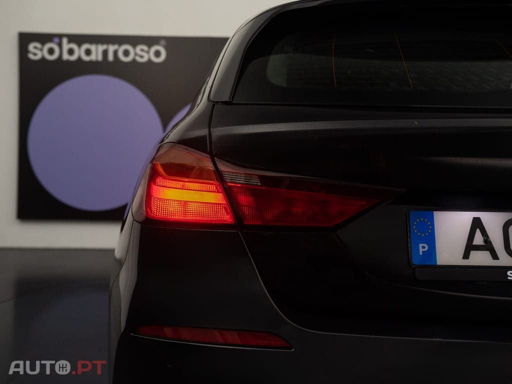 BMW 118 i Corporate Edition Auto