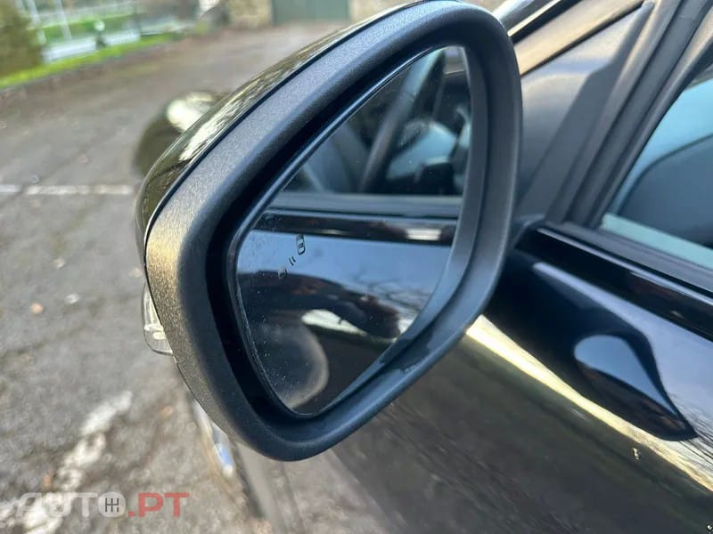 Ford Mustang Mach-E Standard