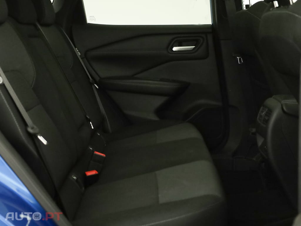 Nissan Qashqai Qashqai 1.3 DIG-T N-Connecta