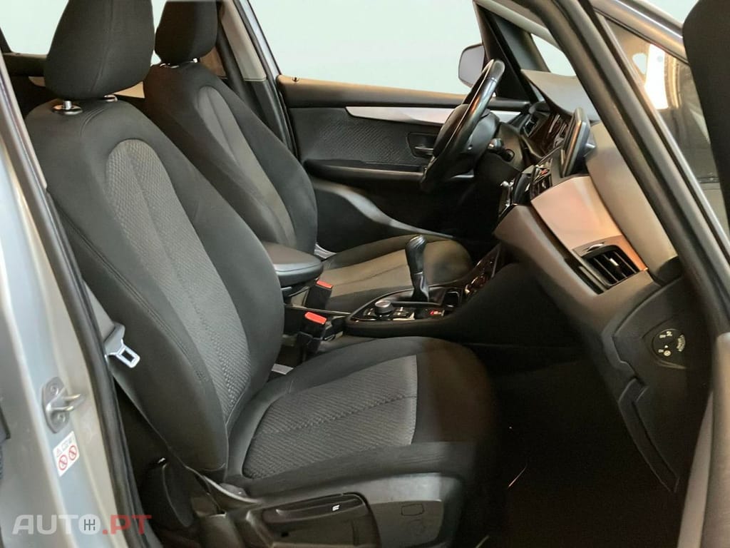 BMW 216 d Coporate Edition