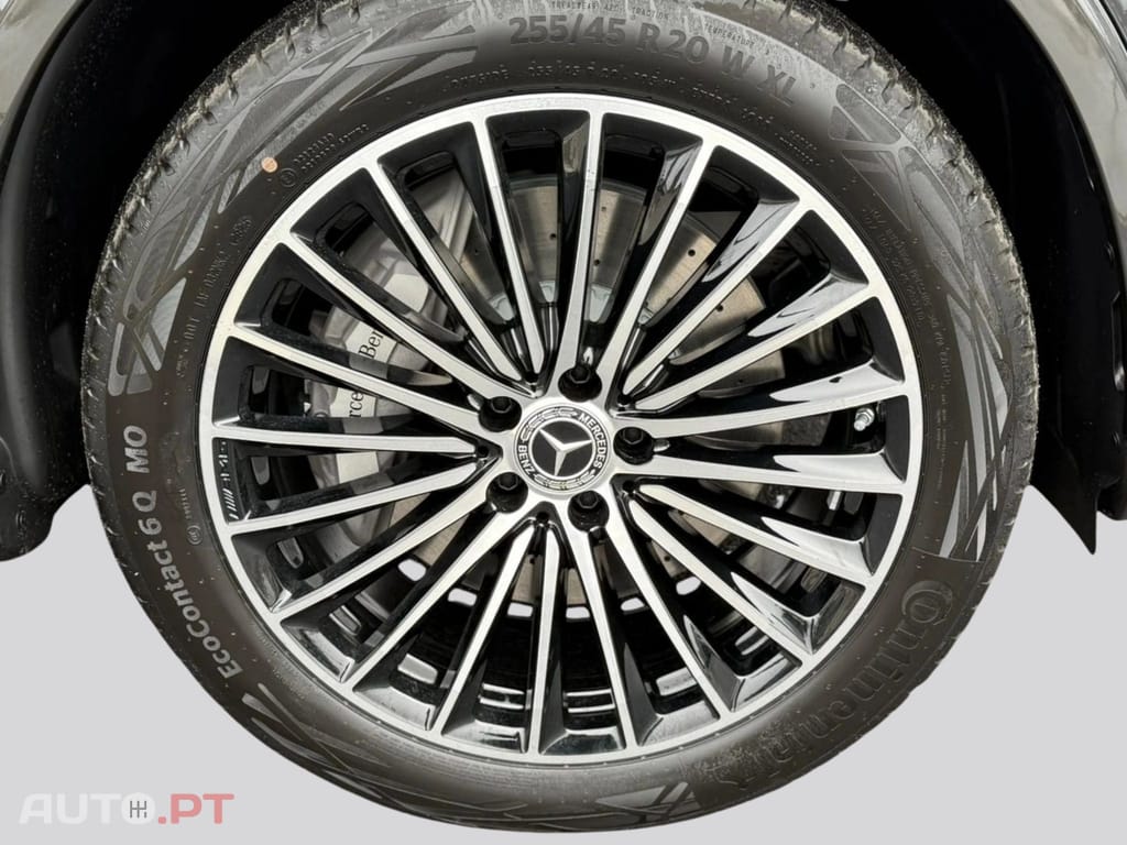 Mercedes-Benz GLC 300 de Coupé AMG Premium I.V.A DEDUTIVEL