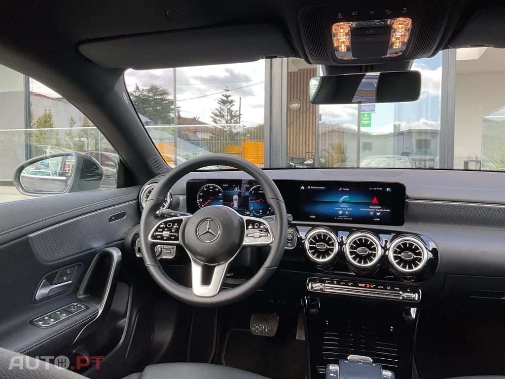 Mercedes-Benz CLA 180 d Shooting Brake Business Solutions.Grande Frota Aut.