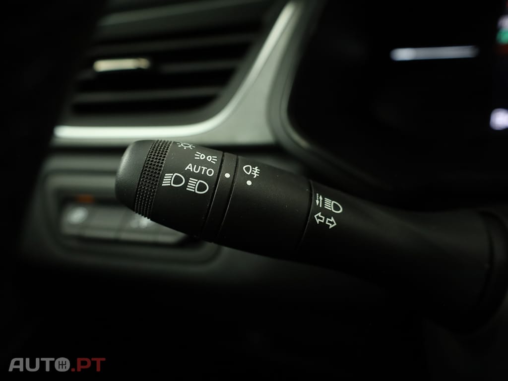 Renault Captur 1.0 TCe Techno Bi-Fuel