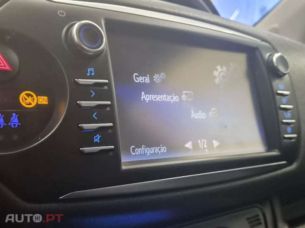Toyota Yaris 1.5 HSD Comfort+P.Style