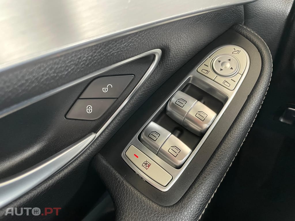 Mercedes-Benz GLC 220 d 4Matic 9G-TRONIC