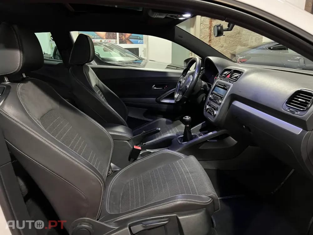 Volkswagen Scirocco 2.0 TDi