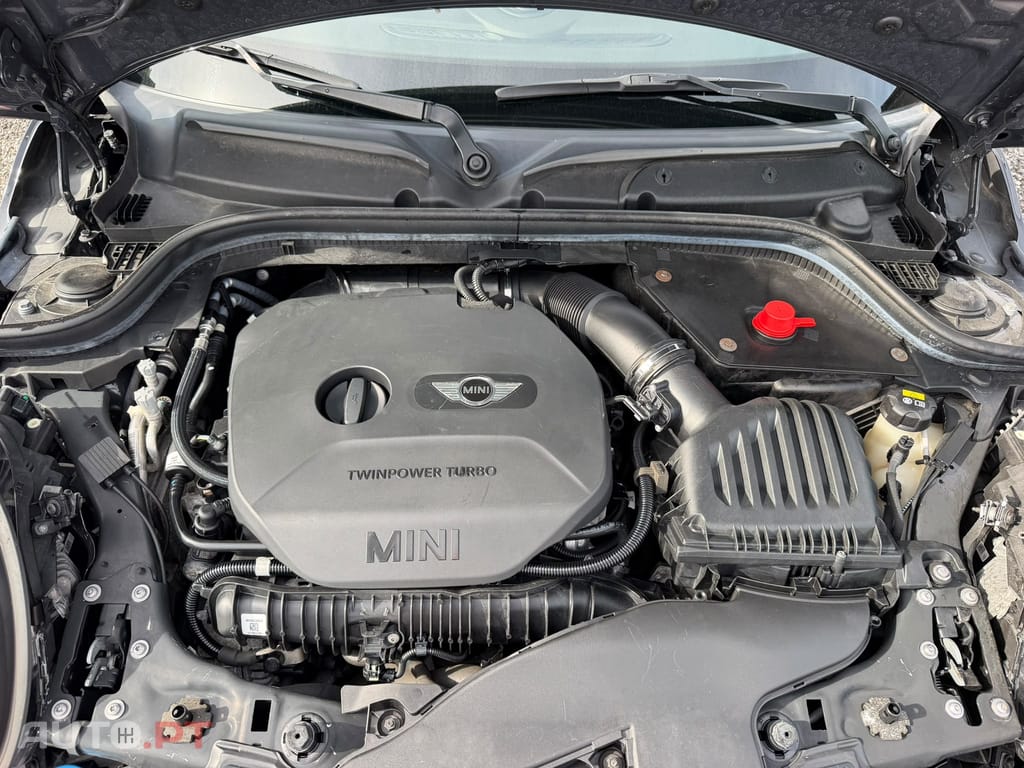 MINI Cabrio John Cooper Works