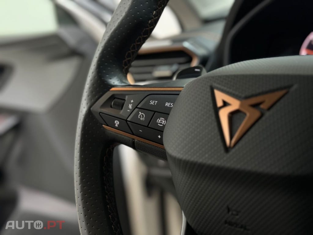 Cupra Formentor I.V.A DEDUTIVEL 1.4 TSI e-Hybrid 