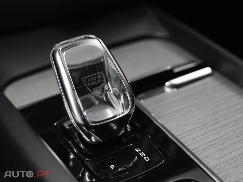 Volvo V60 2.0 B4 Momentum Geartronic