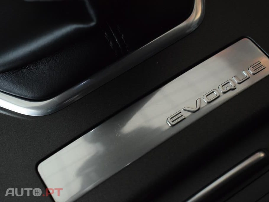 Land Rover Evoque 2.0 eD4 SE Dynamic