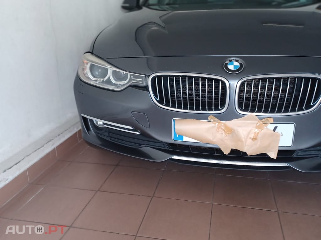 BMW 320 Touring d Luxury 184cv