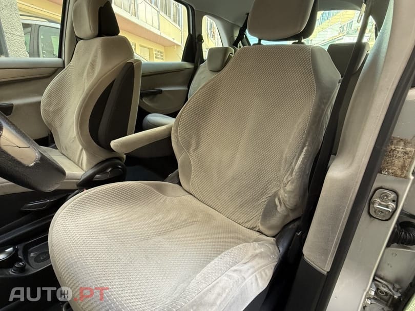 Citroen C4 Picasso 1.6 HDi Business CMP6