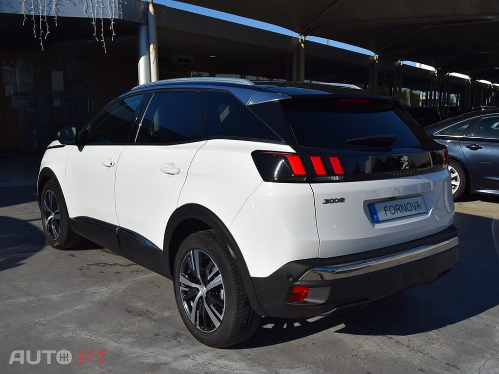 Peugeot 3008 1.2 PureTech Allure EAT6