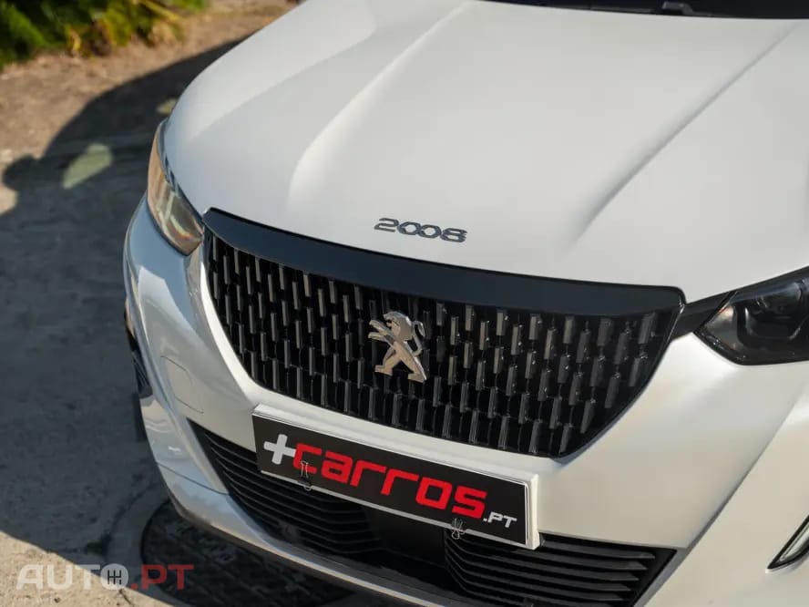 Peugeot 2008 1.2 PureTech GT Line EAT8
