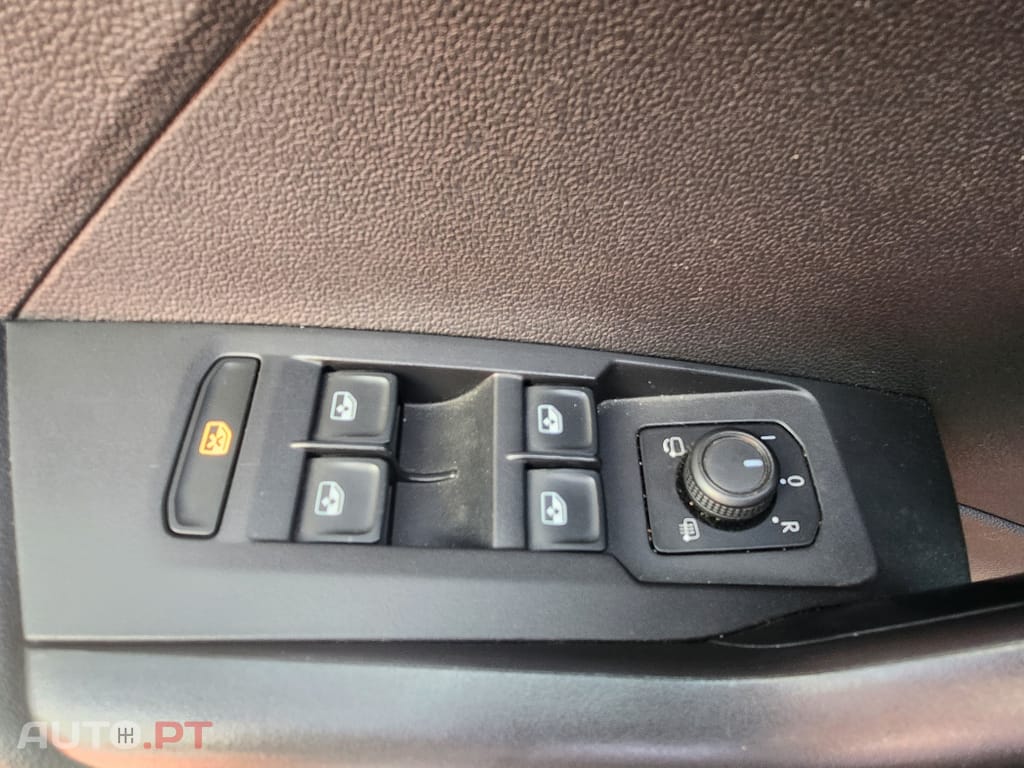 Volkswagen T-Cross 1.0 TSI Life DSG