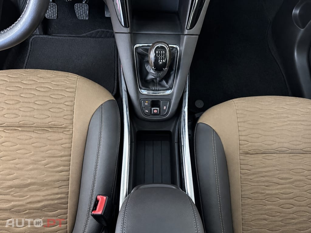Opel Zafira 1.6 D S&S Business Innovation