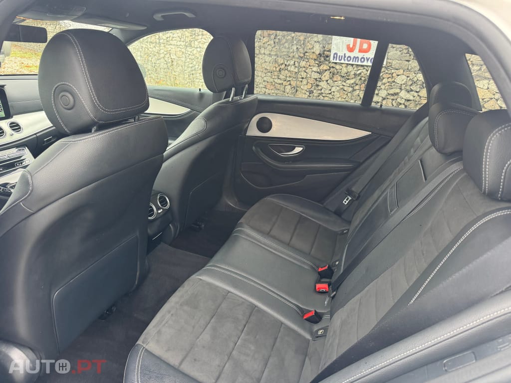 Mercedes-Benz E 300 de AMG Line