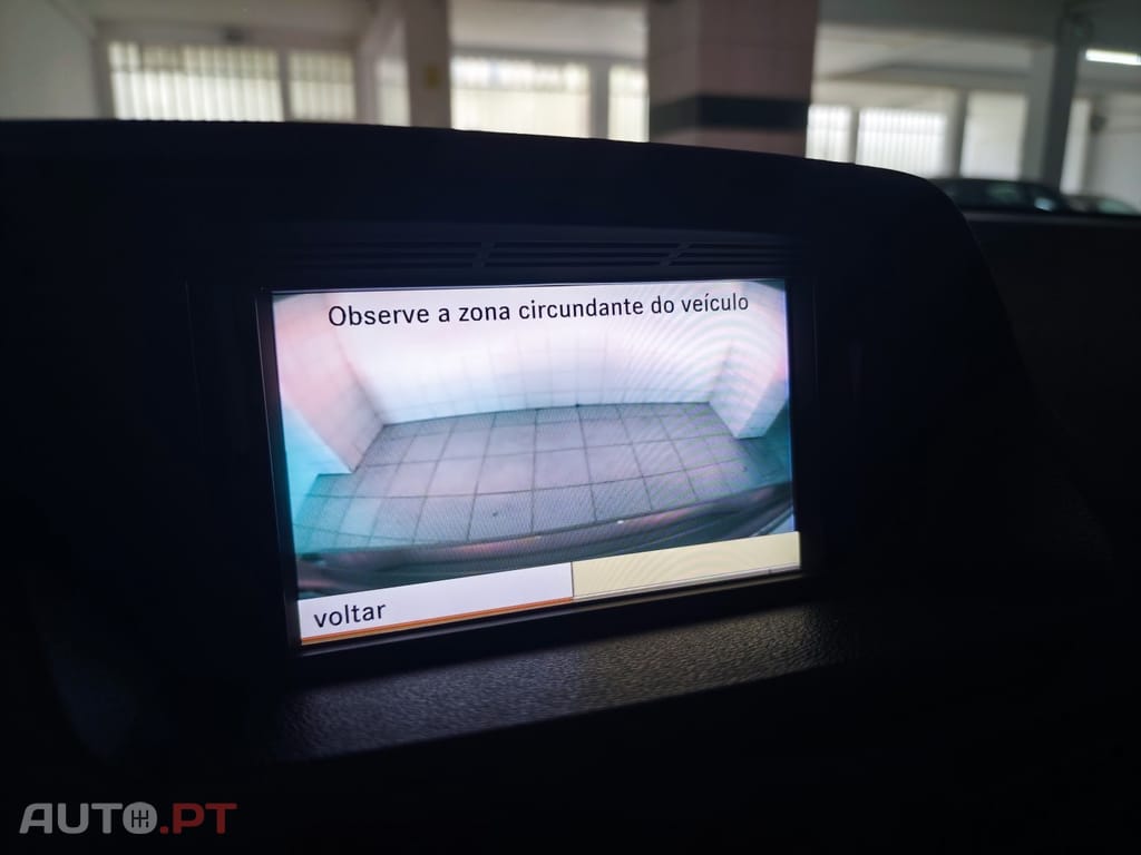 Mercedes-Benz E 350 CDi Avantgarde BlueEfficiency