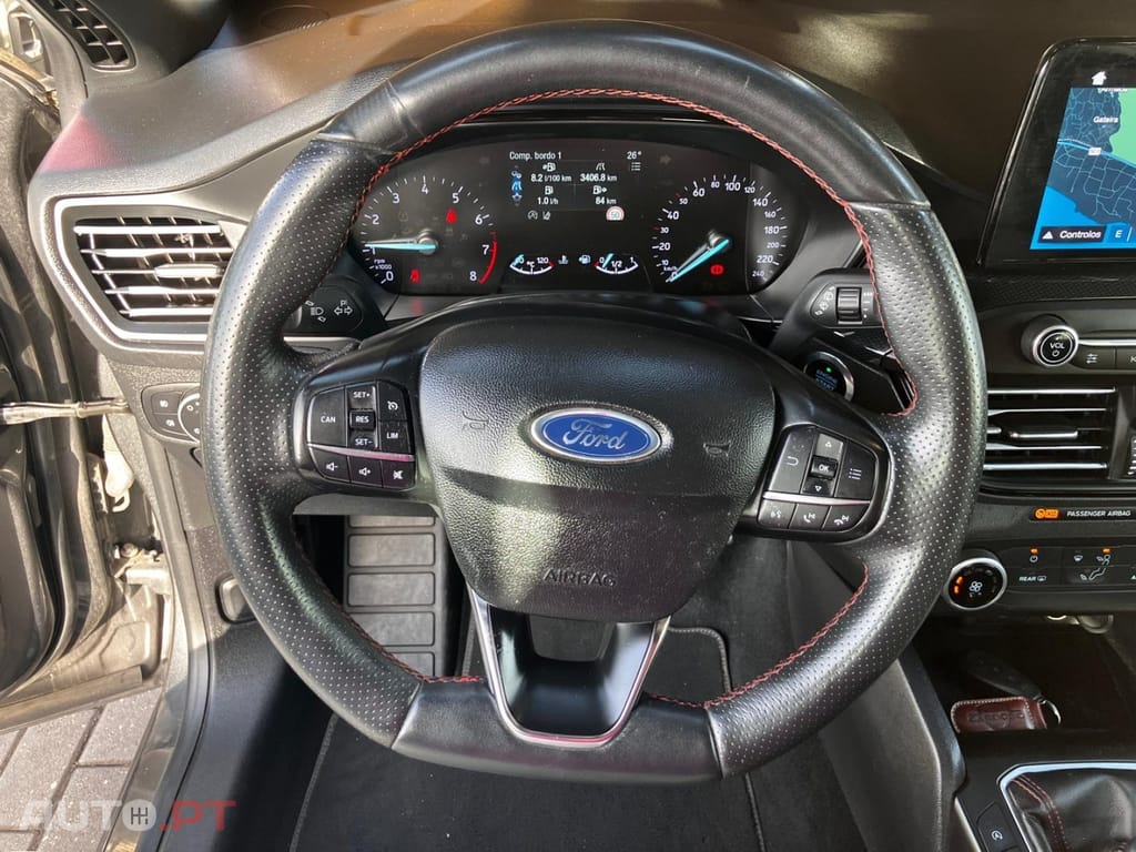Ford Focus 1.0 EcoBoost S&S ST-LINE