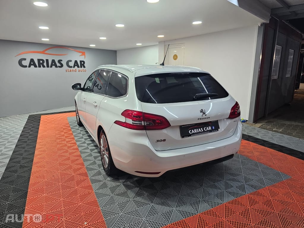 Peugeot 308 SW 1.2 PureTech Allure EAT8