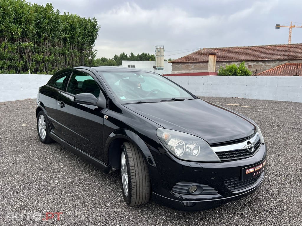 Opel Astra GTC 1.3 CDTi