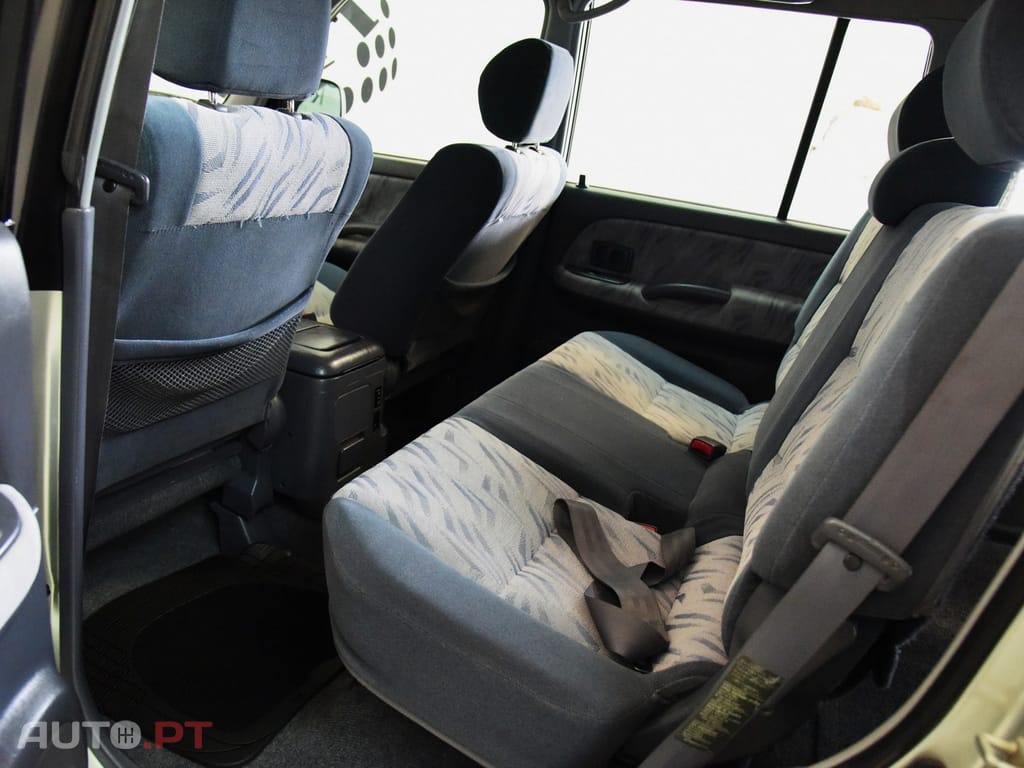 Toyota Land Cruiser 3.0 TD Pack 2