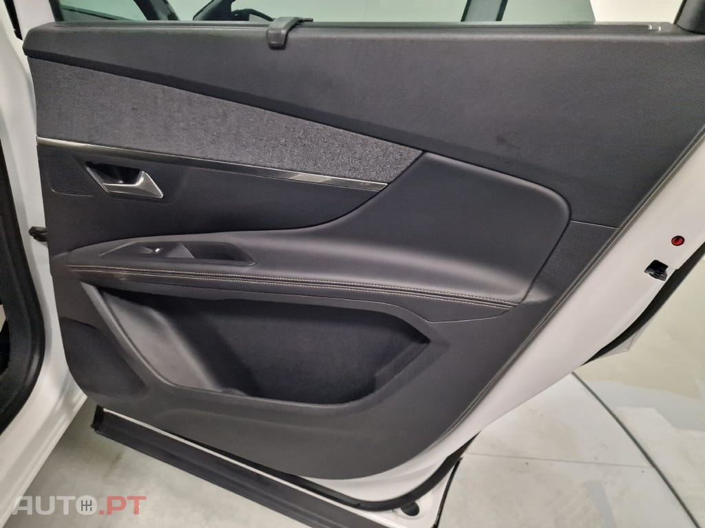 Peugeot 5008 1.6 BLUEHDI 120CV GTLINE TETO DE ABRIR