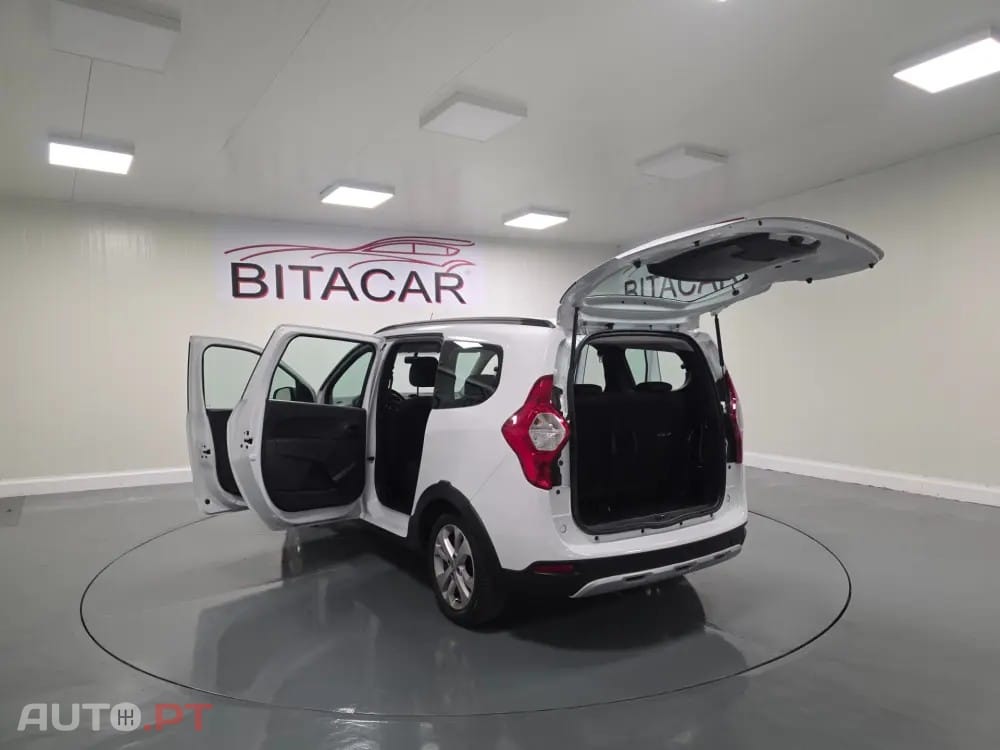 Dacia Lodgy 1.2 STEPWAY
