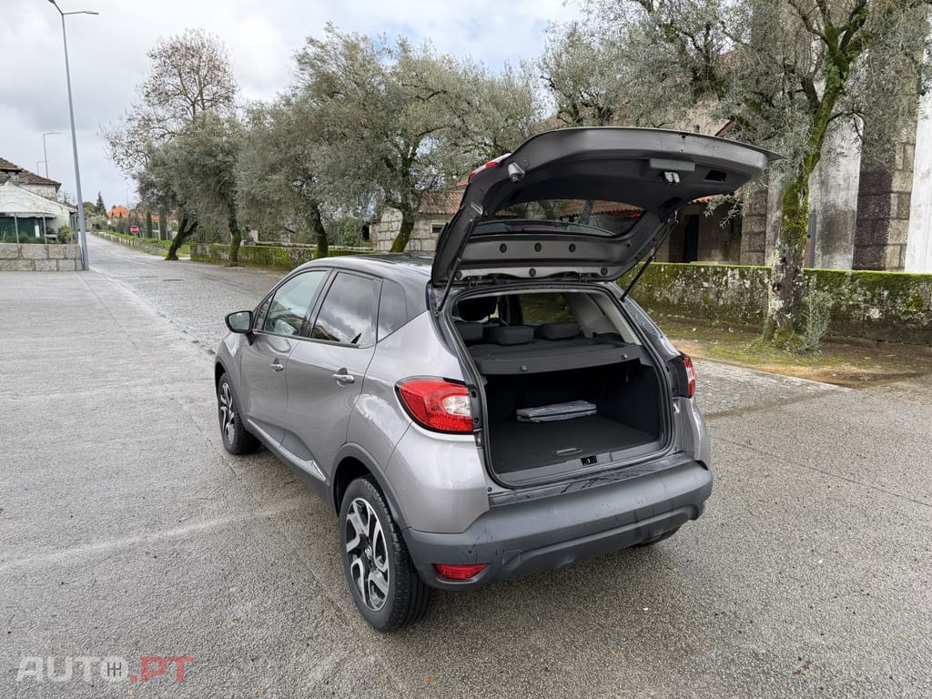 Renault Captur ENERGY TCe 120 Elysee