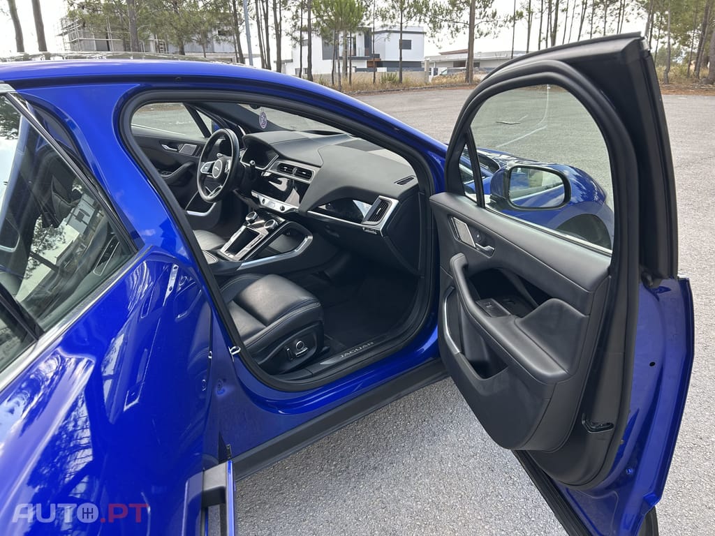 Jaguar I-Pace EV400 SE AWD Aut. (full extras)