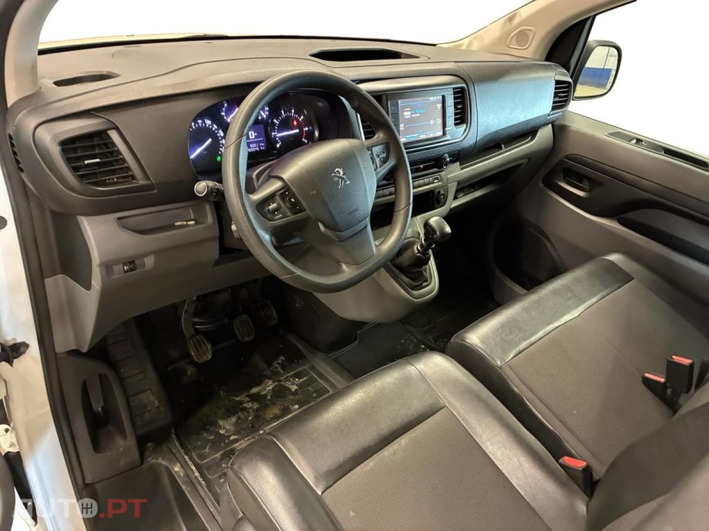 Peugeot Expert 2.0 BlueHDi Long Asphalt