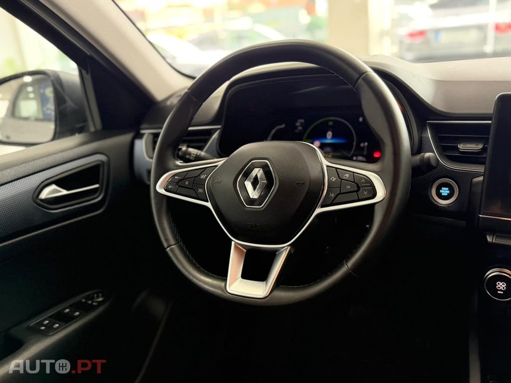 Renault Arkana 1.6 E-Tech Full Hybrid Engineered