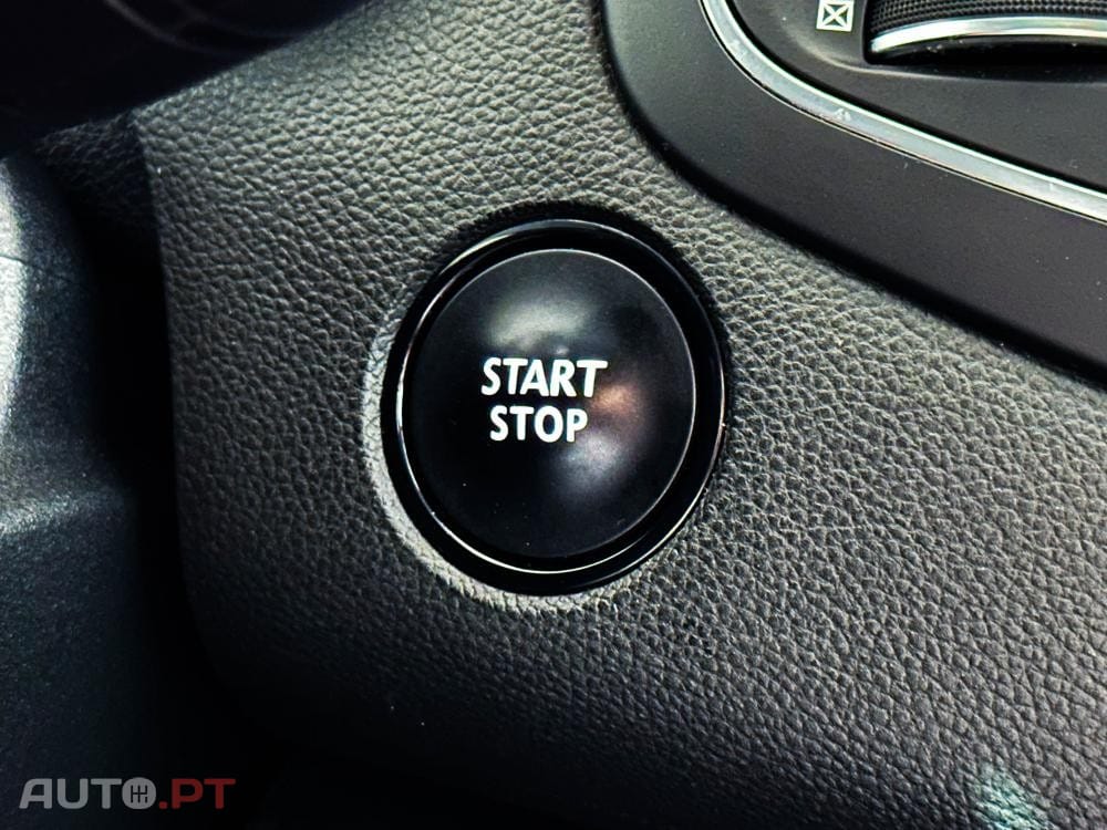 Renault Mégane 1.8 TCe R.S. EDC J19