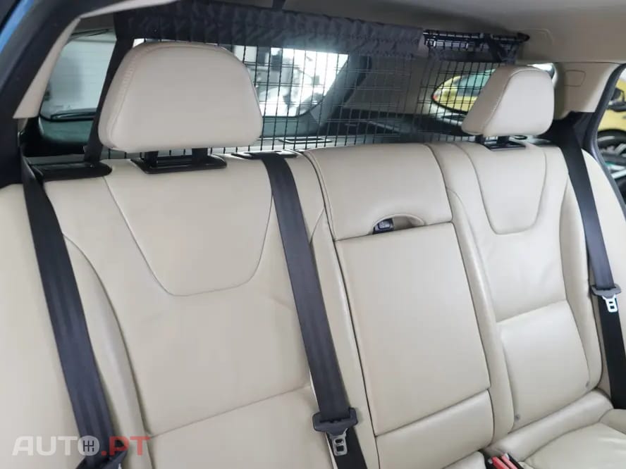 Volvo V60 2.4 D6 Summum AWD Phev
